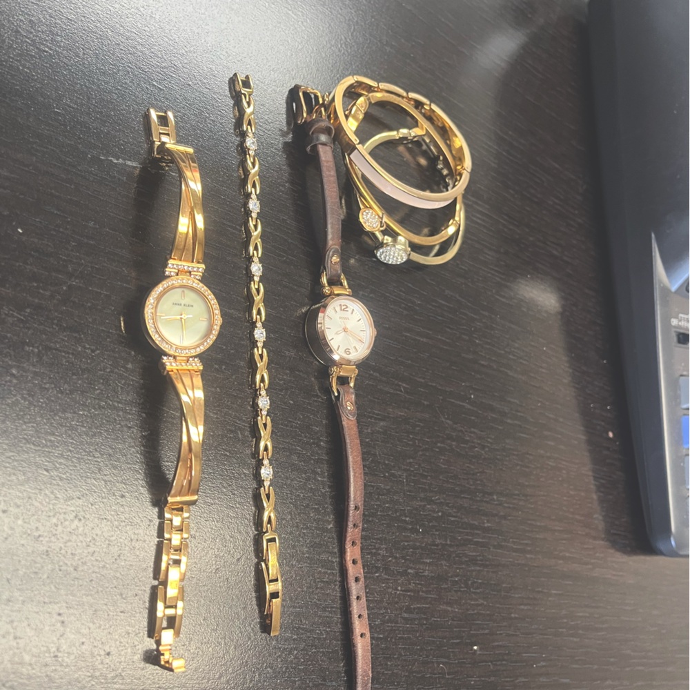Anne Klein, Fossil watches and 4 bracelets